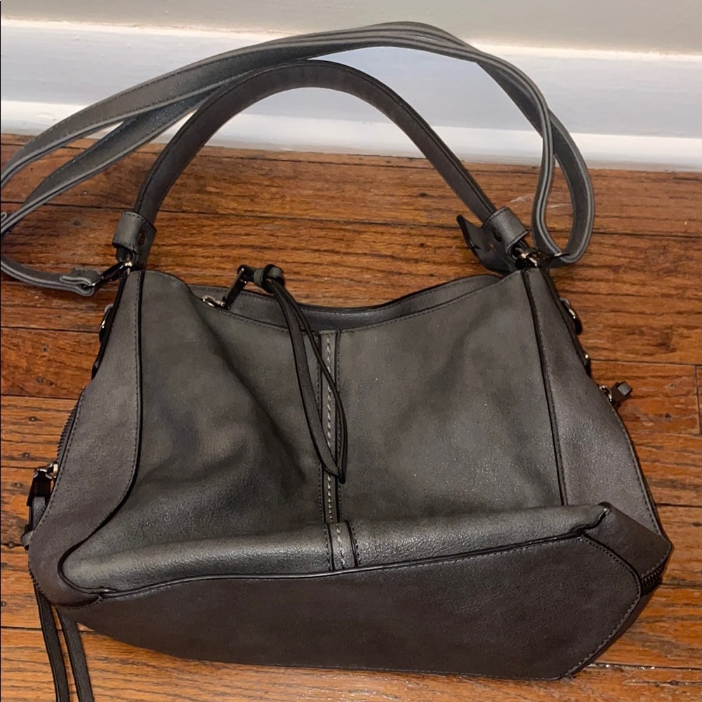 Realer Black Leather Women’s Purse